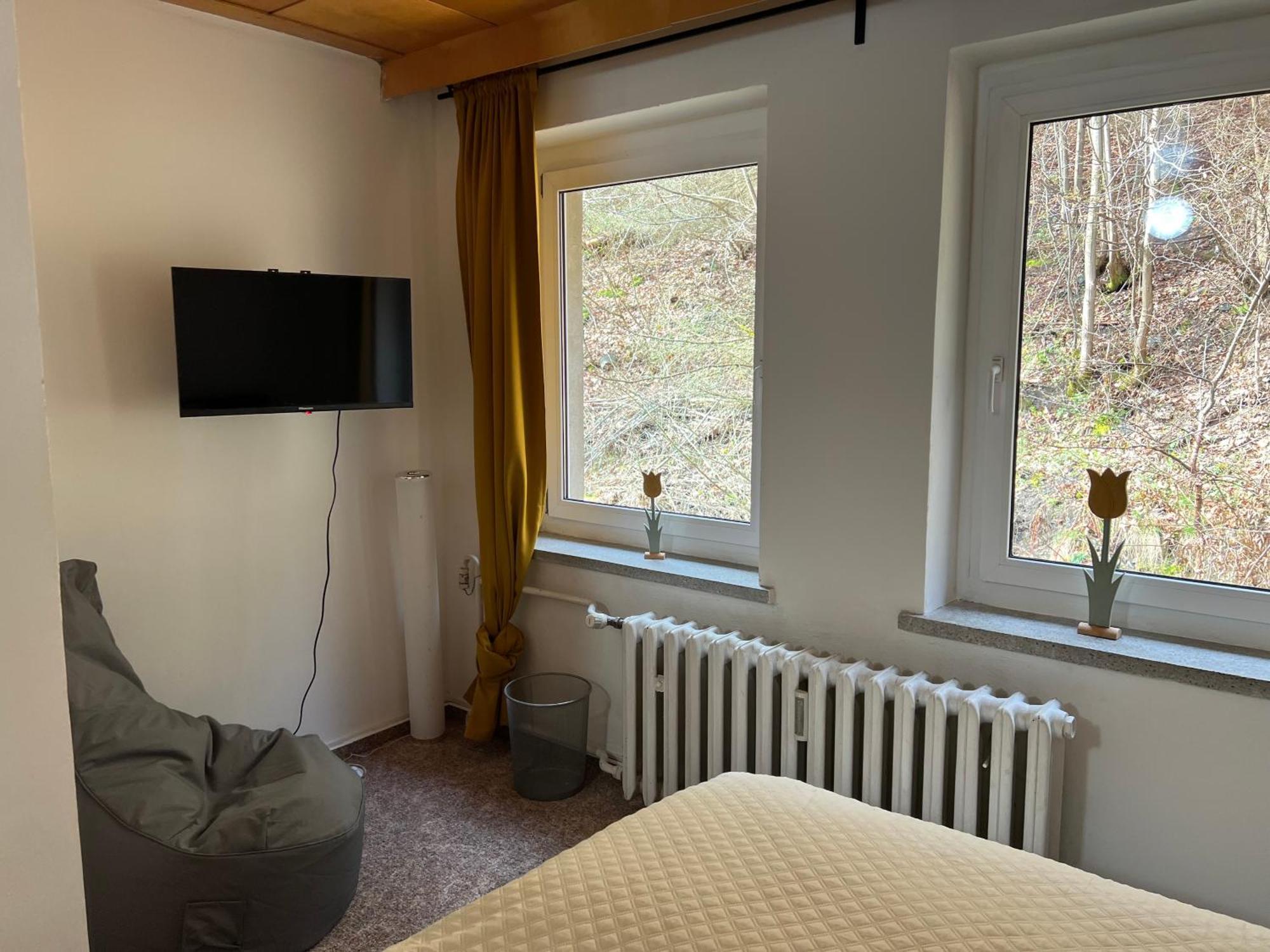Pension Sternschnuppe, Treseburg Harz, Unmittelbar Am Wasser Thale Luaran gambar